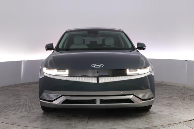 2024 Hyundai IONIQ 5 — photo 9 of 26