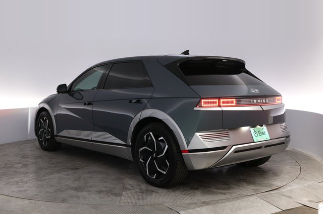 2024 Hyundai IONIQ 5 — photo 13 of 26