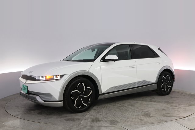 2024 Hyundai IONIQ 5 — photo 14 of 20
