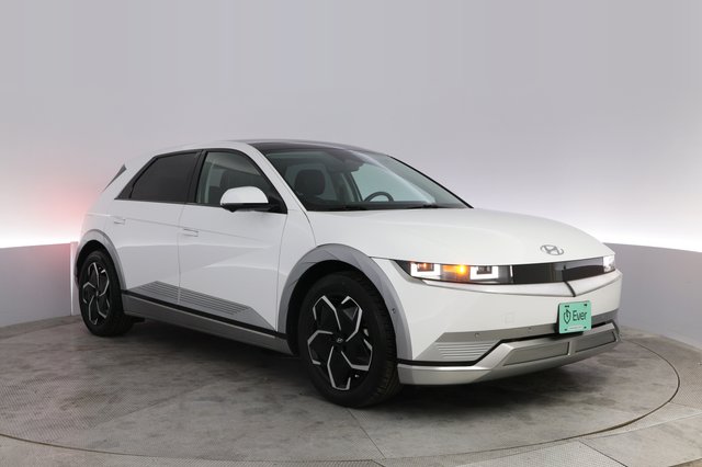 2024 Hyundai IONIQ 5 — photo 10 of 20
