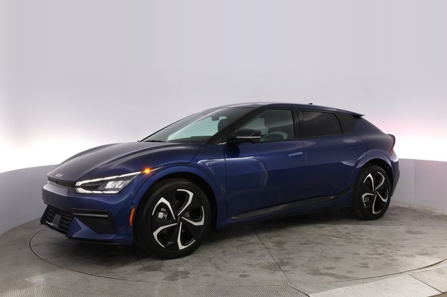 2024 Kia EV6 — photo 14 of 21