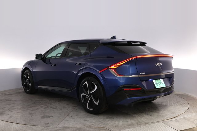 2024 Kia EV6 — photo 13 of 21