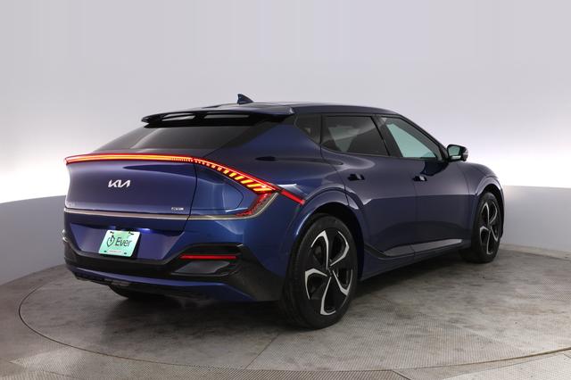 2024 Kia EV6 — photo 2 of 21