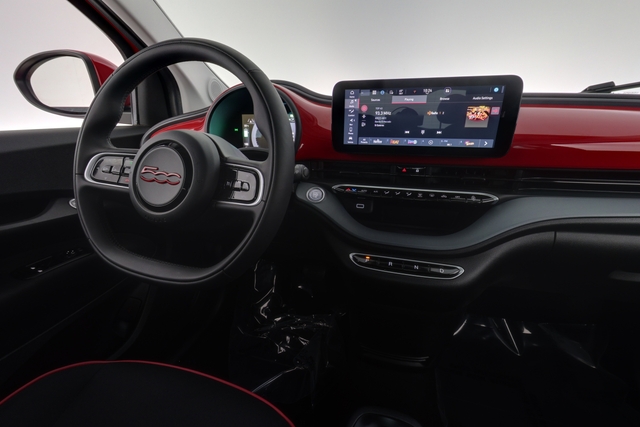 2024 Fiat 500e