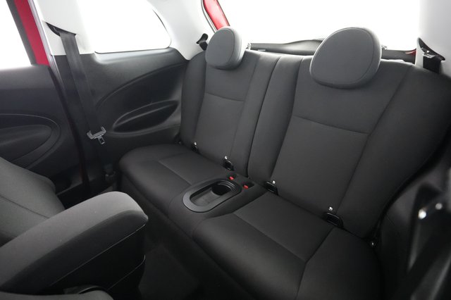 2024 Fiat 500e — photo 18 of 27