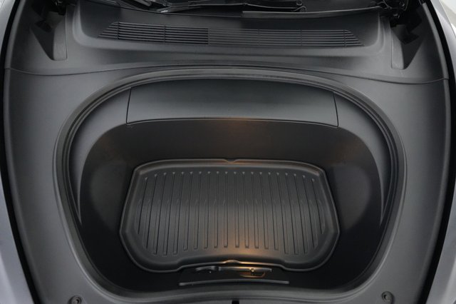 2024 Tesla Model 3 — photo 20 of 21