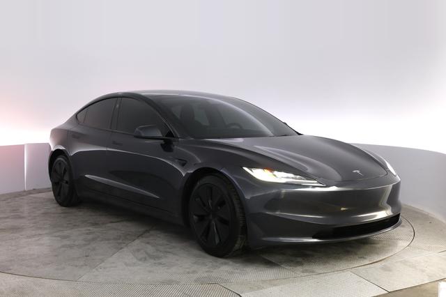 2024 Tesla Model 3 — photo 10 of 21