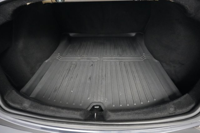 2024 Tesla Model 3 — photo 6 of 21
