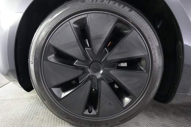 2024 Tesla Model 3 — photo 15 of 21