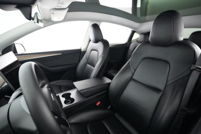 2024 Tesla Model Y — photo 3 of 21