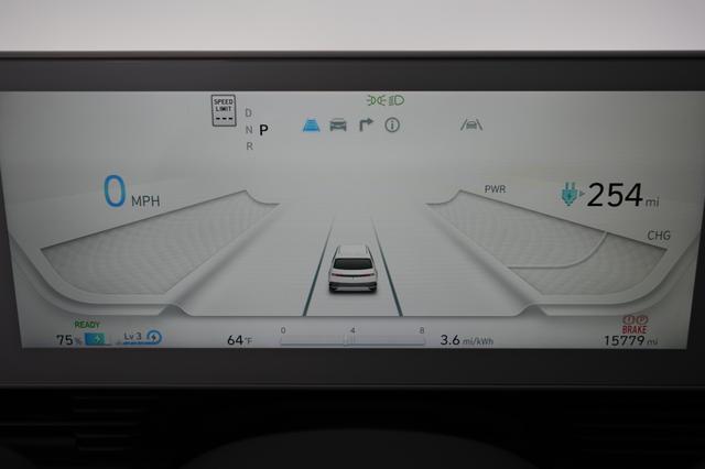 2024 Hyundai IONIQ 5 — photo 5 of 21