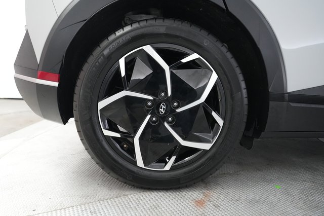 2024 Hyundai IONIQ 5 — photo 17 of 21