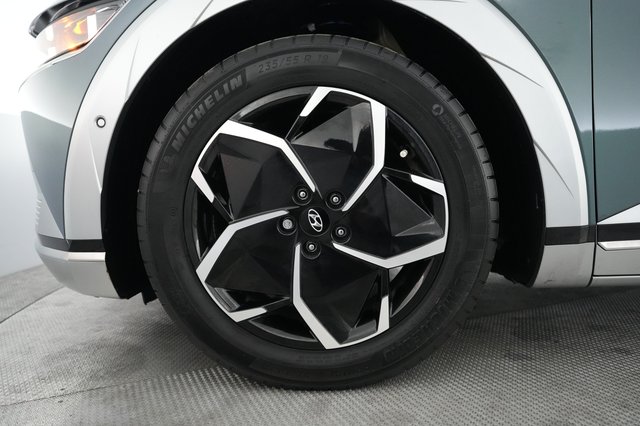 2024 Hyundai IONIQ 5 — photo 15 of 21