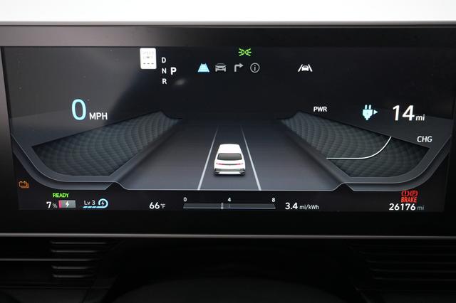 2024 Hyundai IONIQ 5 — photo 5 of 21