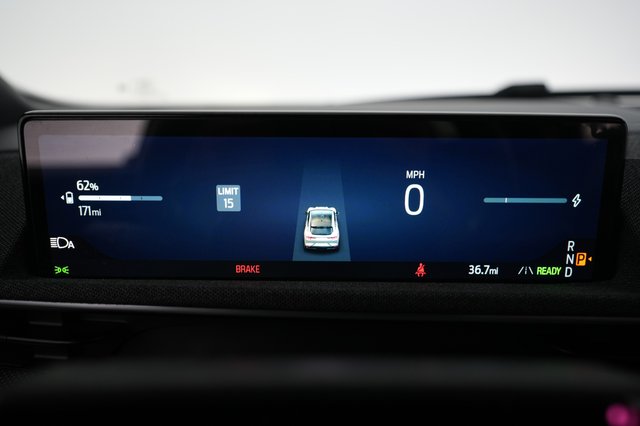2025 Ford Mustang Mach-E — photo 5 of 23