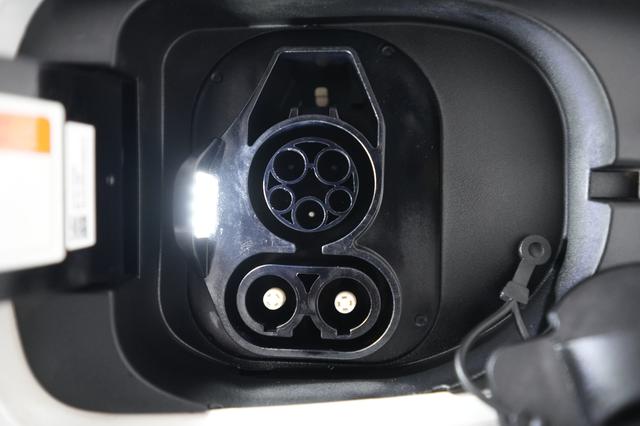 2019 Kia Niro EV — photo 8 of 20
