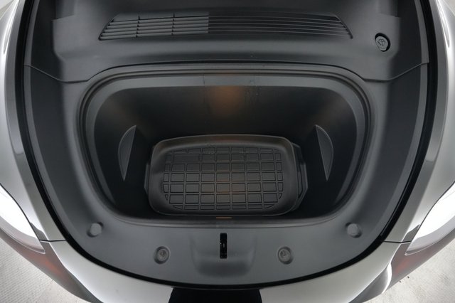2021 Tesla Model Y — photo 20 of 21