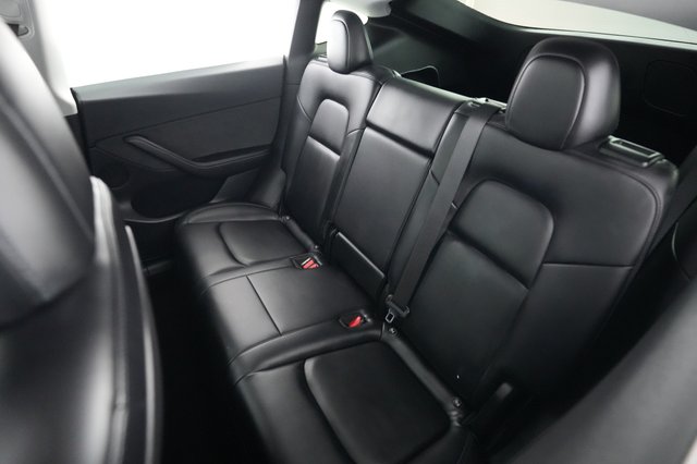 2021 Tesla Model Y — photo 19 of 21
