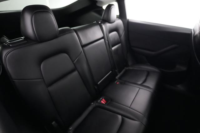 2021 Tesla Model Y — photo 4 of 21