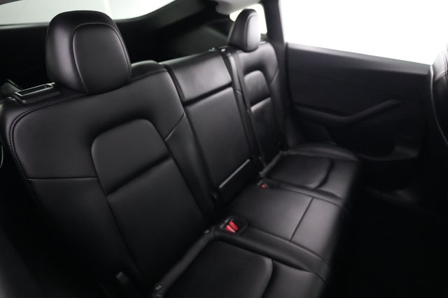2021 Tesla Model Y — photo 4 of 21