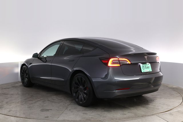 2023 Tesla Model 3 — photo 13 of 21