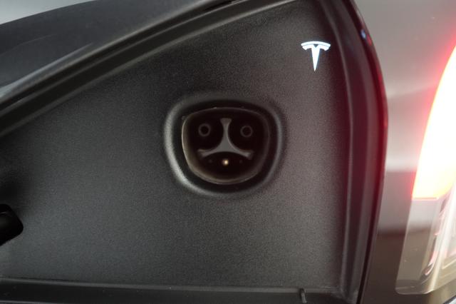 2023 Tesla Model S