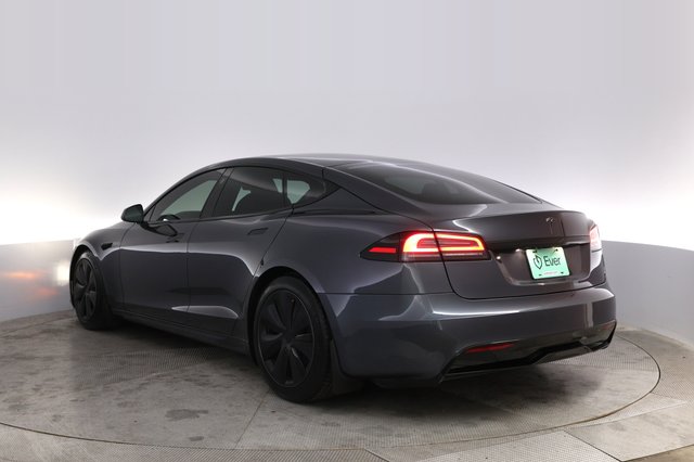 2023 Tesla Model S — photo 13 of 21