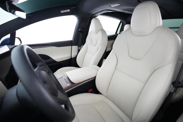 2023 Tesla Model X
