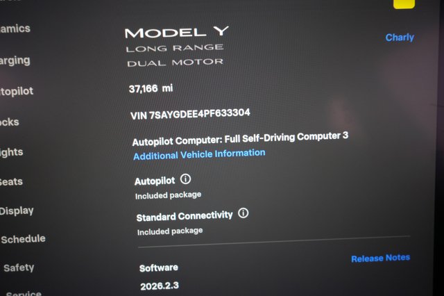 2023 Tesla Model Y — photo 5 of 22