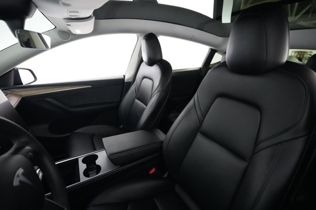 2023 Tesla Model Y — photo 3 of 22