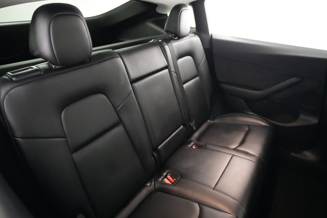 2023 Tesla Model Y — photo 4 of 22