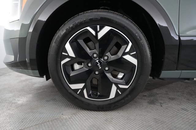 2023 Kia Niro EV — photo 15 of 21
