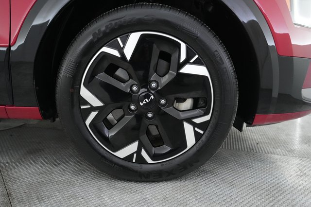 2023 Kia Niro EV — photo 15 of 20