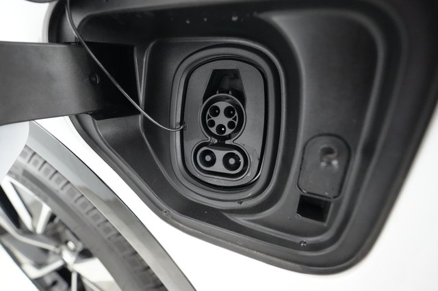 2024 Acura ZDX — photo 8 of 22