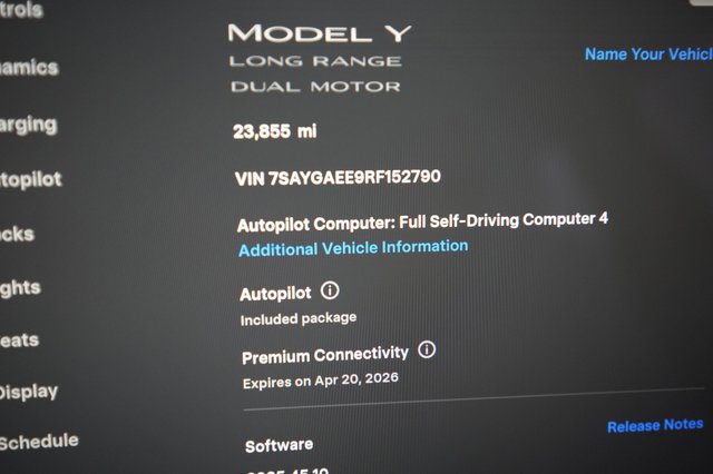 2024 Tesla Model Y — photo 5 of 23