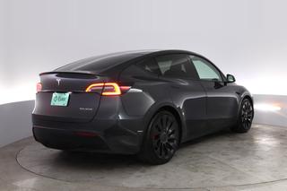 2024 Tesla Model Y — photo 2 of 24