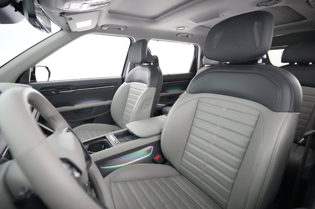 2024 Kia EV9 — photo 3 of 23