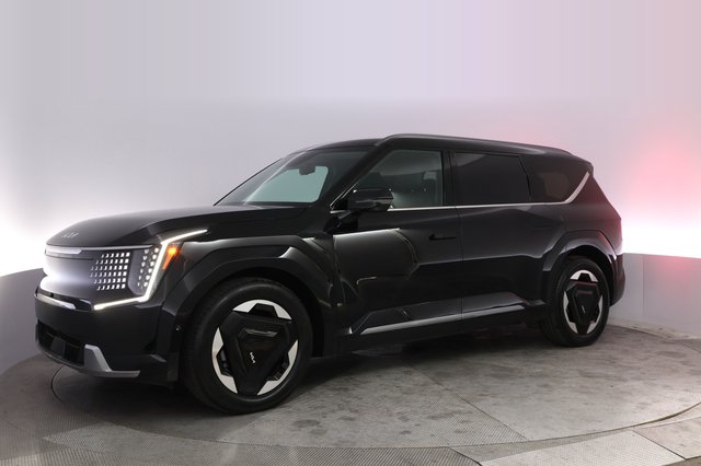 2024 Kia EV9 — photo 14 of 23