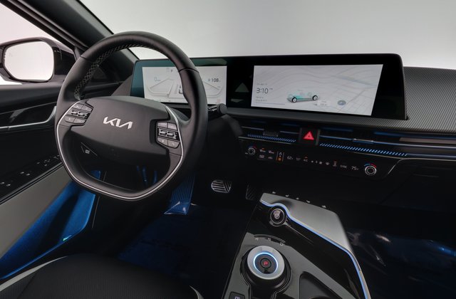 2024 Kia EV6 — photo 19 of 22