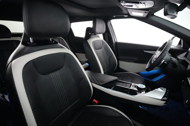 2024 Kia EV6 — photo 17 of 22