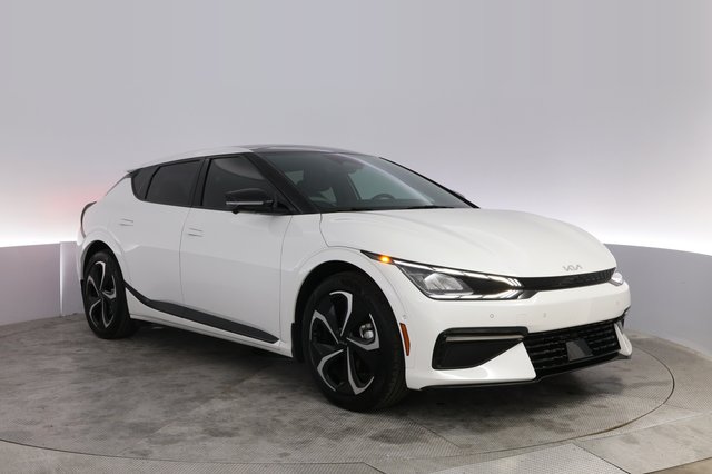 2024 Kia EV6 — photo 10 of 22