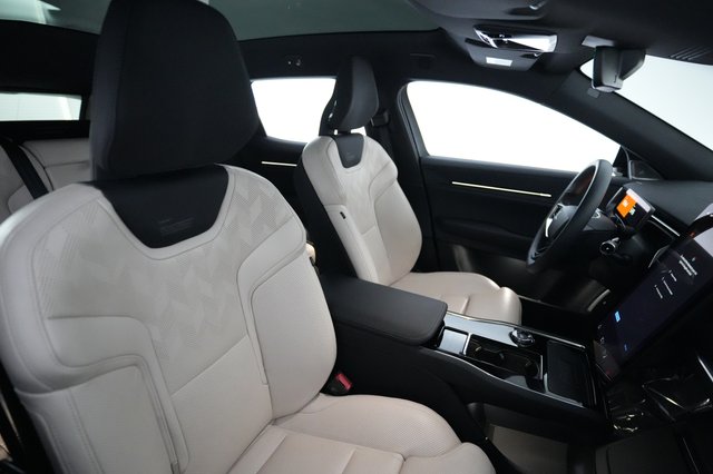 2025 Polestar 3 — photo 18 of 22