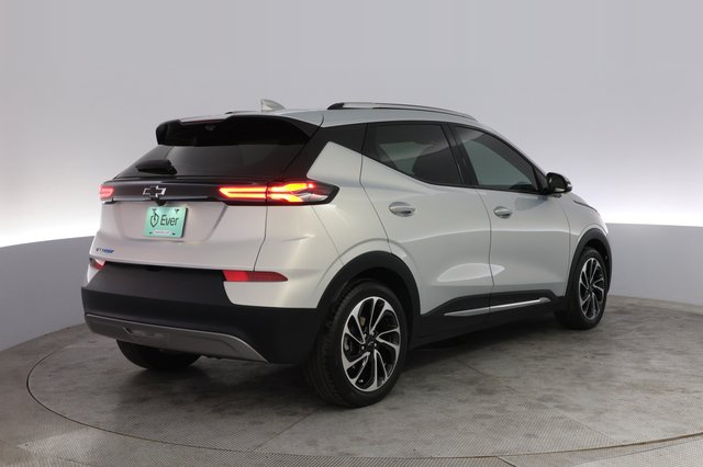 2022 Chevrolet Bolt EUV — photo 2 of 20