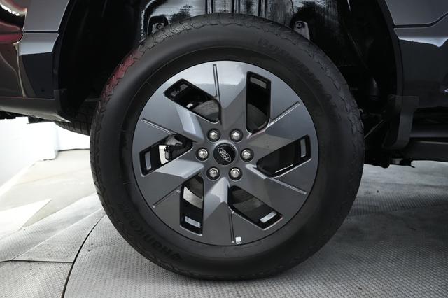 2025 Ford F-150 Lightning