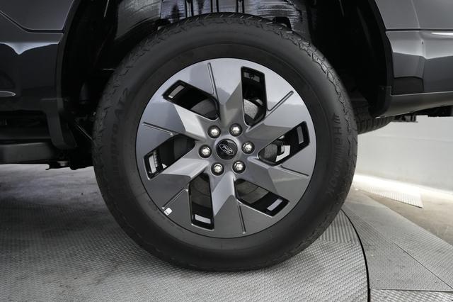 2025 Ford F-150 Lightning