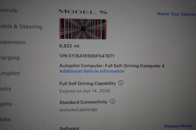 2025 Tesla Model S — photo 5 of 21