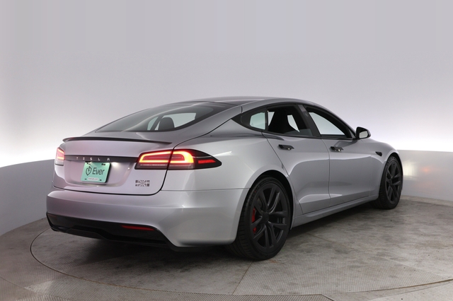 2025 Tesla Model S