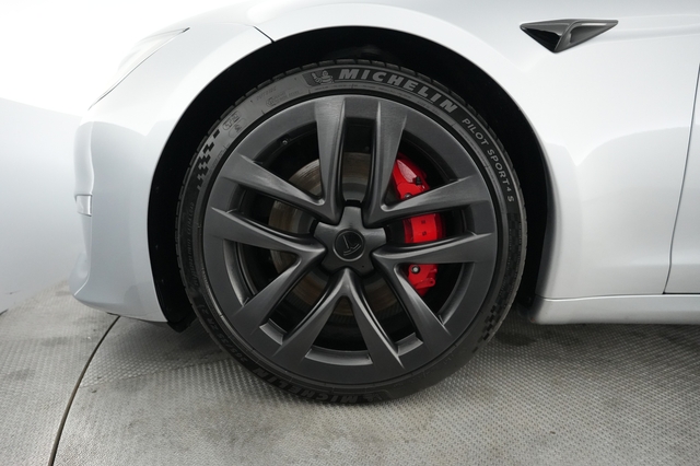 2025 Tesla Model S