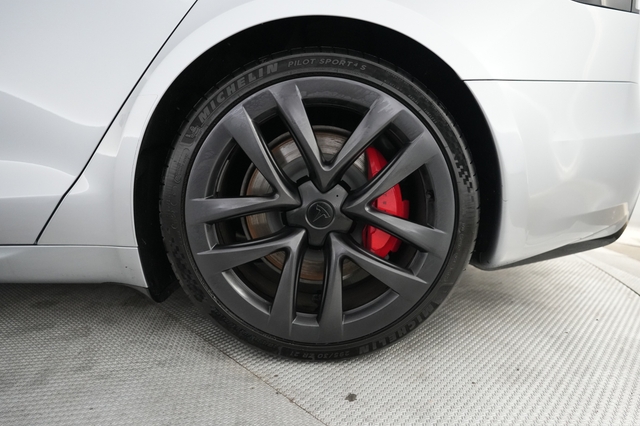 2025 Tesla Model S