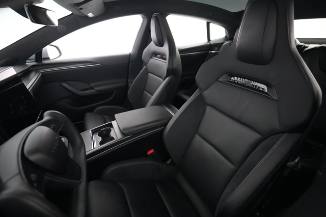 2025 Tesla Model S